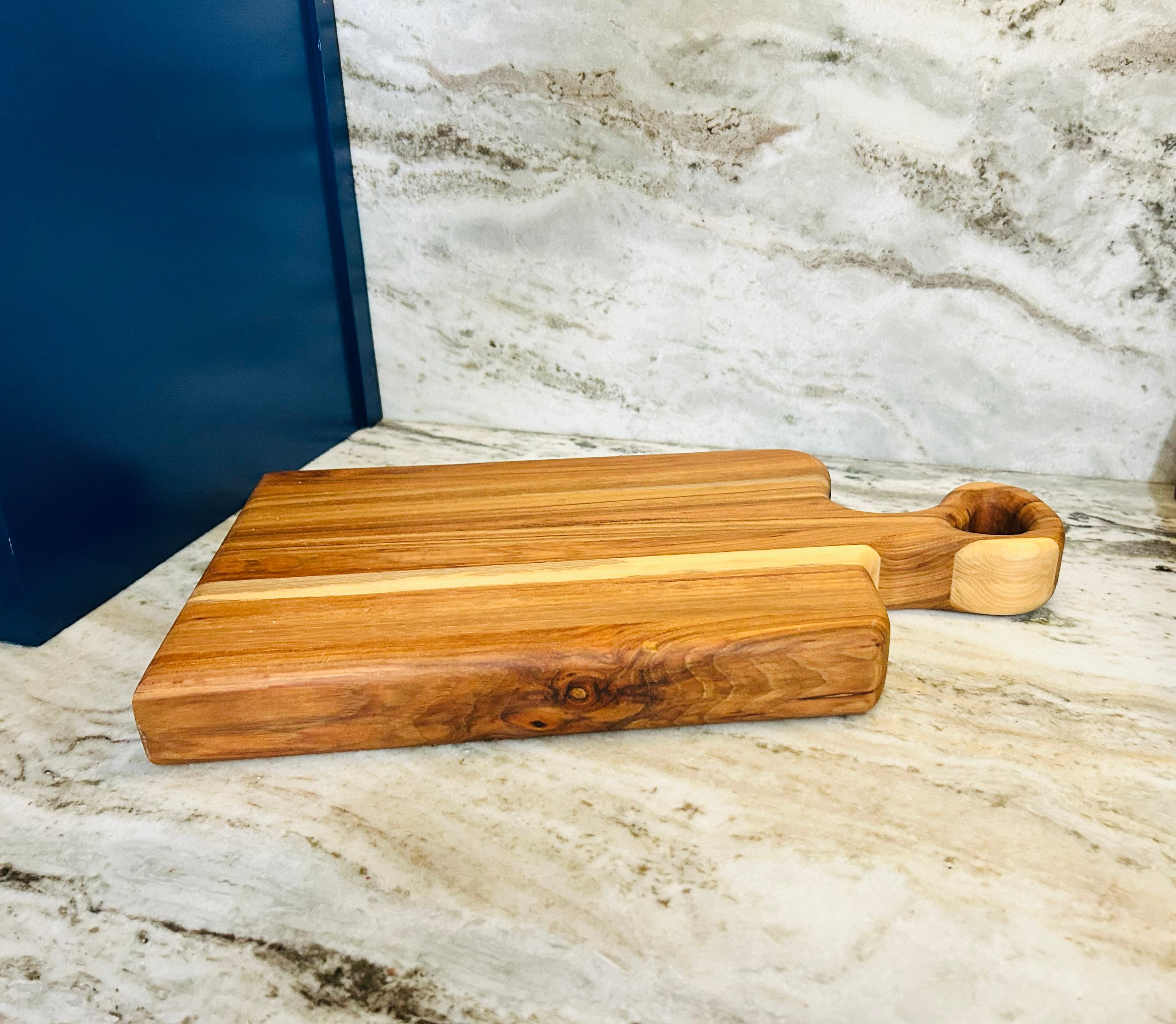 Handcrafted Hickory Charcuterie Board / Side Grain Cutting Board