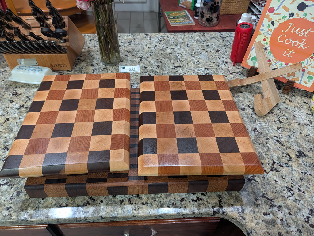 3 Color Checker Board Pattern